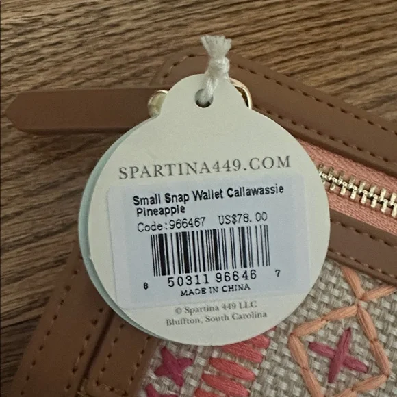 NWT SPARTINA Small Snap Wallet Callawassie Pineapple **ONLY 1 LEFT** - Picture 7 of 8